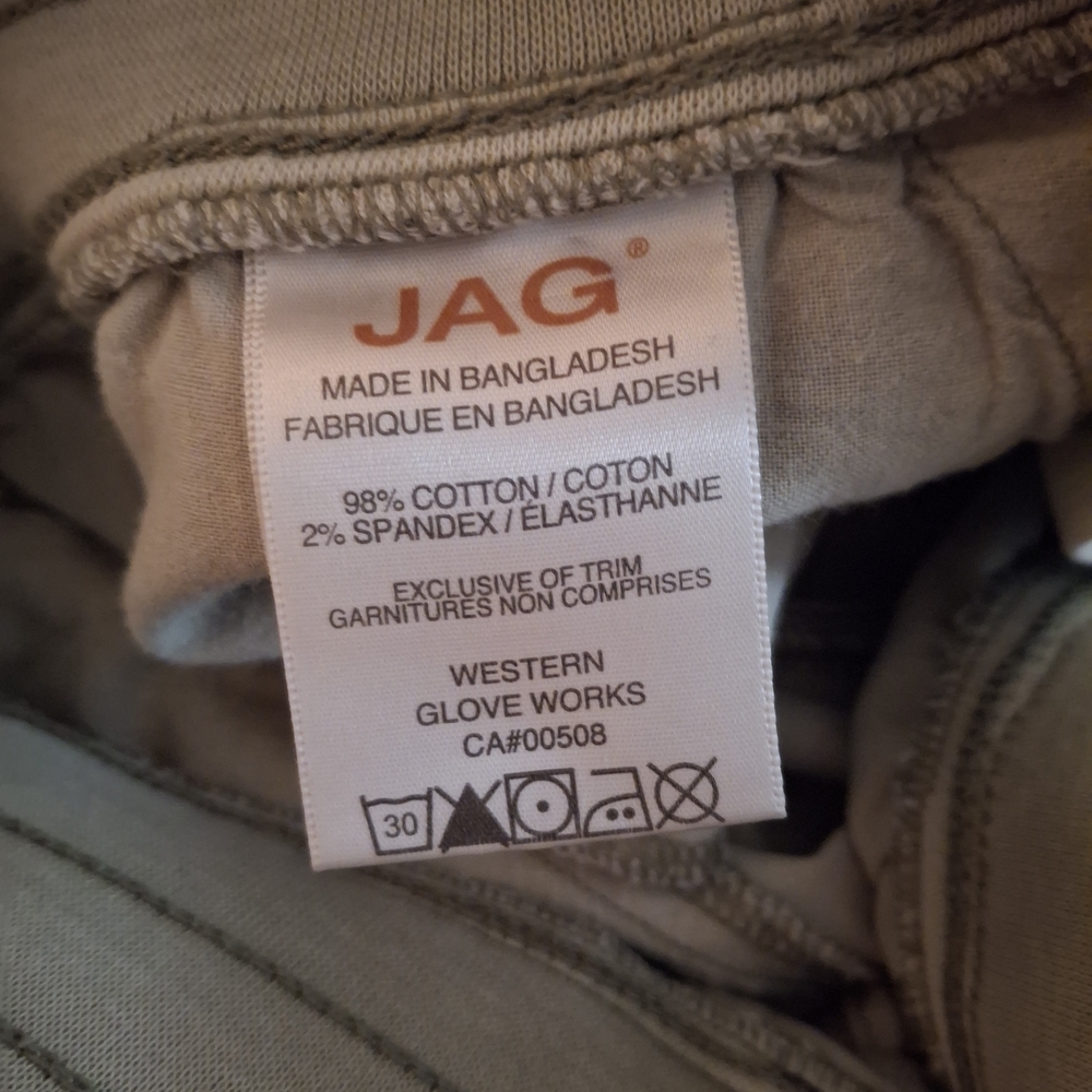 Jag Women's Light Green Cropped Cargo Pants - Picture 7 of 11